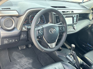 Toyota Rav 4 foto 5