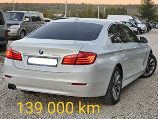 BMW 5 Series foto 2