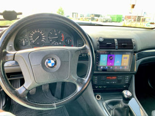 BMW 5 Series foto 6