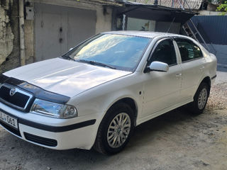 Skoda Octavia foto 4