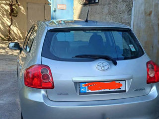 Toyota Auris foto 4