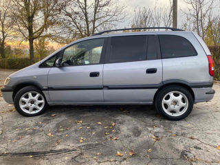 Opel Zafira foto 5