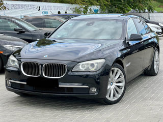 BMW 7 Series foto 2