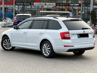 Skoda Octavia foto 5