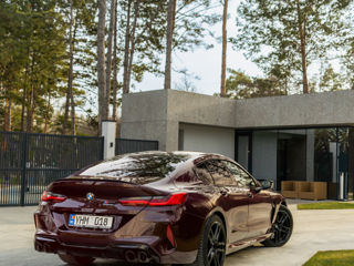 BMW M8 foto 7