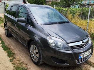 Opel Zafira foto 6