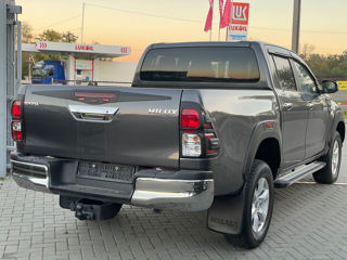 Toyota Hilux foto 4