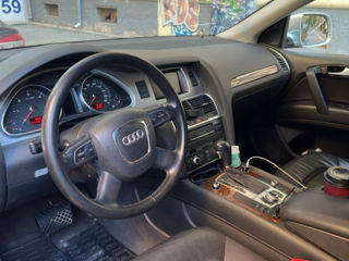 Audi Q7 foto 7