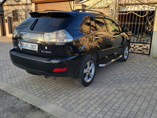 Lexus RX Series