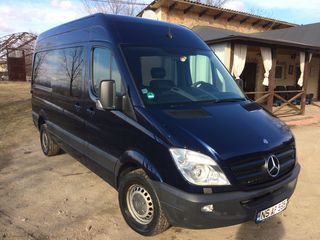 Mercedes Sprinter 215 foto 3