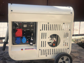 Generator 7,5 KWA. Motorina