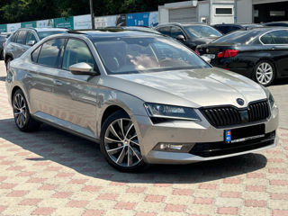 Skoda Superb foto 5