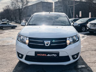 Dacia Sandero foto 2