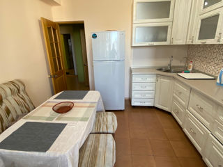 Apartament cu 2 camere, 80 m², Centru, Chișinău foto 8