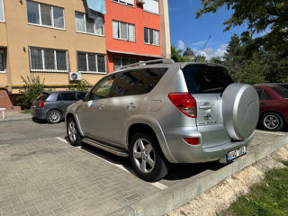 Toyota Rav 4 foto 6