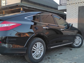 Honda Crosstour foto 4