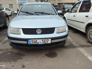 Volkswagen Passat foto 2