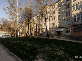 Apartament cu 2 camere, 48 m², Telecentru, Chișinău foto 13