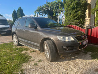 Volkswagen Touareg foto 0