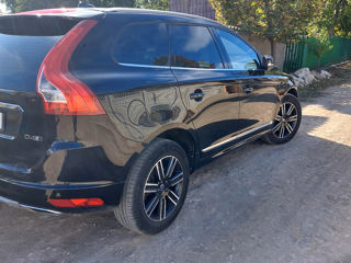 Volvo XC60 foto 3