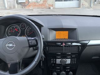 Opel Astra foto 4