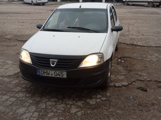 Dacia Logan foto 2