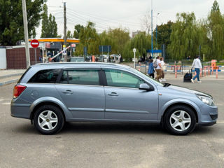 Opel Astra foto 4