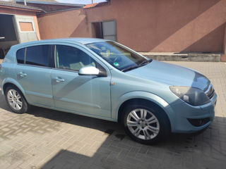 Opel Astra foto 9