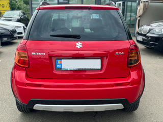 Suzuki SX4 foto 5