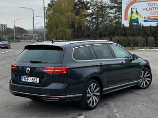 Volkswagen Passat foto 3