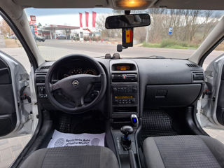 Opel Astra foto 3