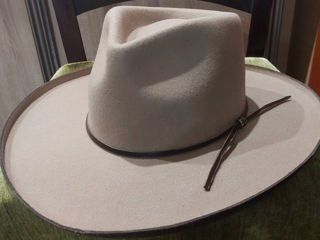 Ковбойская шляпа 100% шерсть большой,размер прим.60,новая,привезена из США foto 2