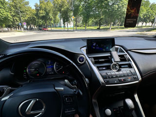 Lexus NX Series foto 8