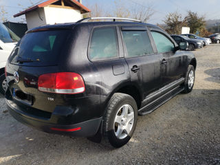 Volkswagen Touareg foto 3