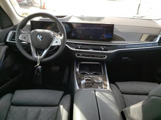 BMW X7 foto 8