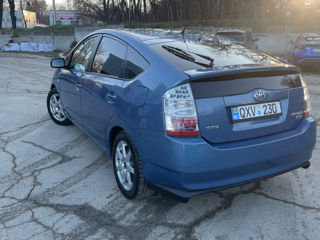 Toyota Prius foto 6