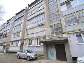 Apartament cu 3 camere, reparație euro, Buiucani 39900 € ! foto 10