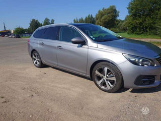 Peugeot 308 foto 2