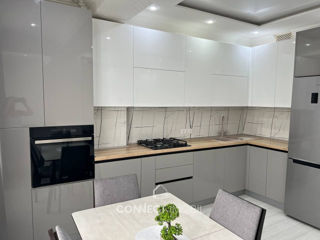 Apartament cu 2 camere, 73 m², Poșta Veche, Chișinău foto 4