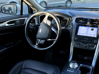 Ford Fusion foto 7