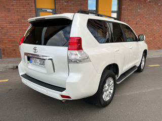 Toyota Land Cruiser Prado foto 13