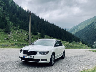 Skoda Superb foto 2