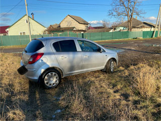 Opel Corsa foto 10