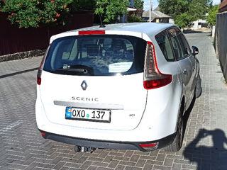 Renault Grand Scenic foto 3