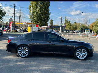 BMW 7 Series foto 3