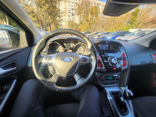 Ford Focus foto 6