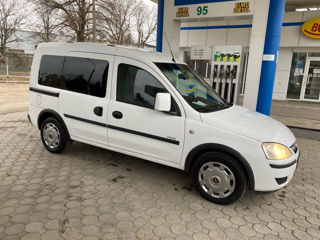 Opel Combo foto 2