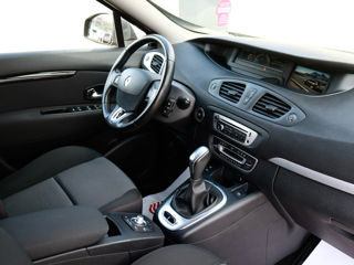 Renault Scenic foto 9