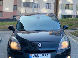 Renault Scenic foto 9