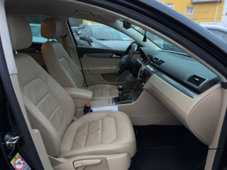 Volkswagen Passat foto 17